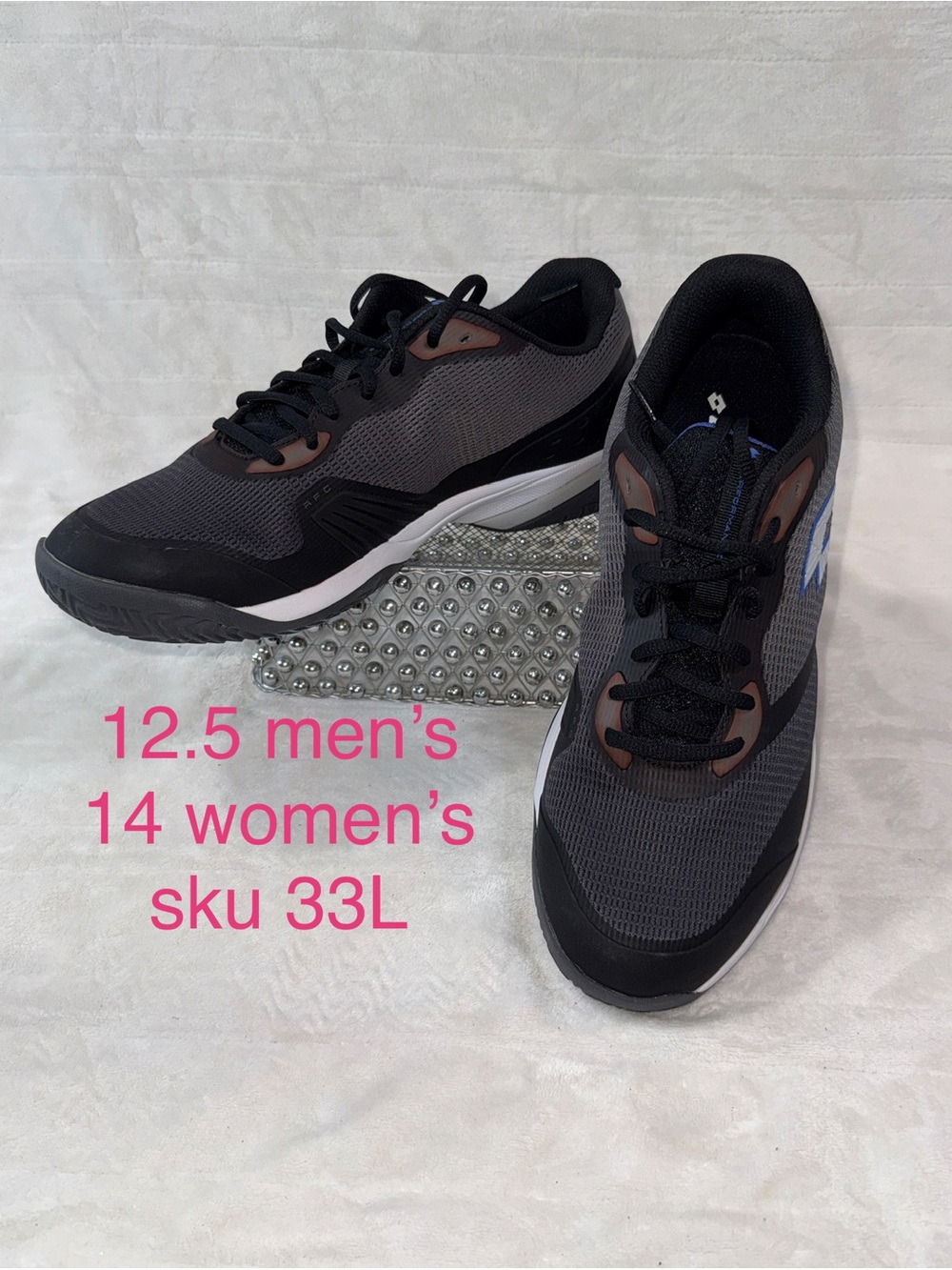 LOTTO Men's size 12.5 Sneakers in Blue, Black & Brown
